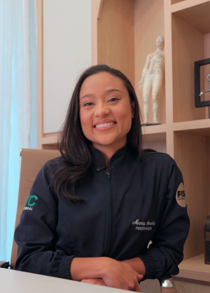 Dra. Maria Amanda, fisioterapeuta